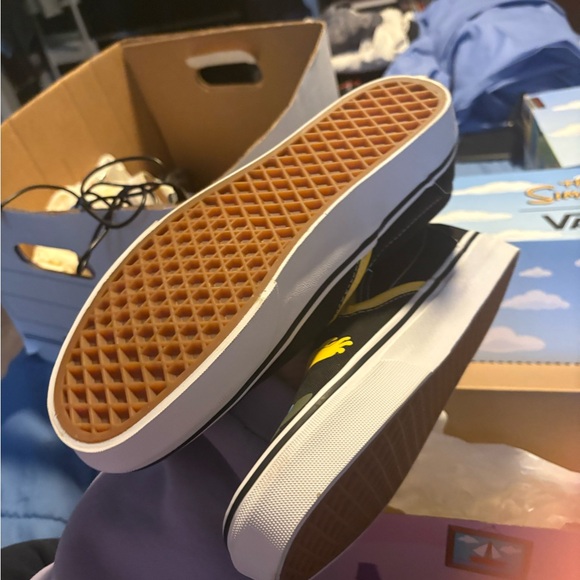 SIMPSON VANS BART AND HOMER